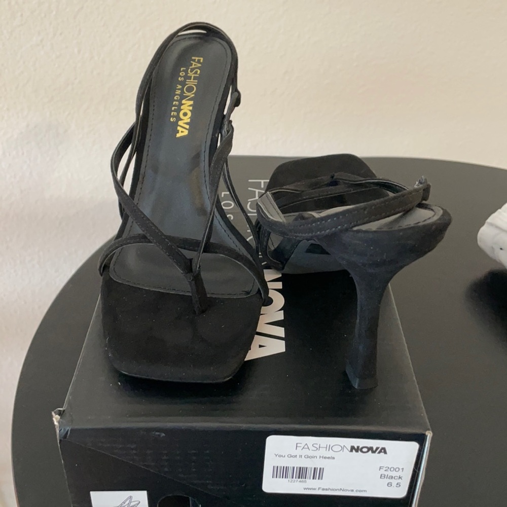 Fashion nova heels